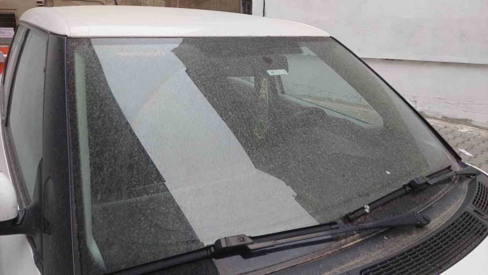 Tekirdağ’da gökten çamur yağıyor