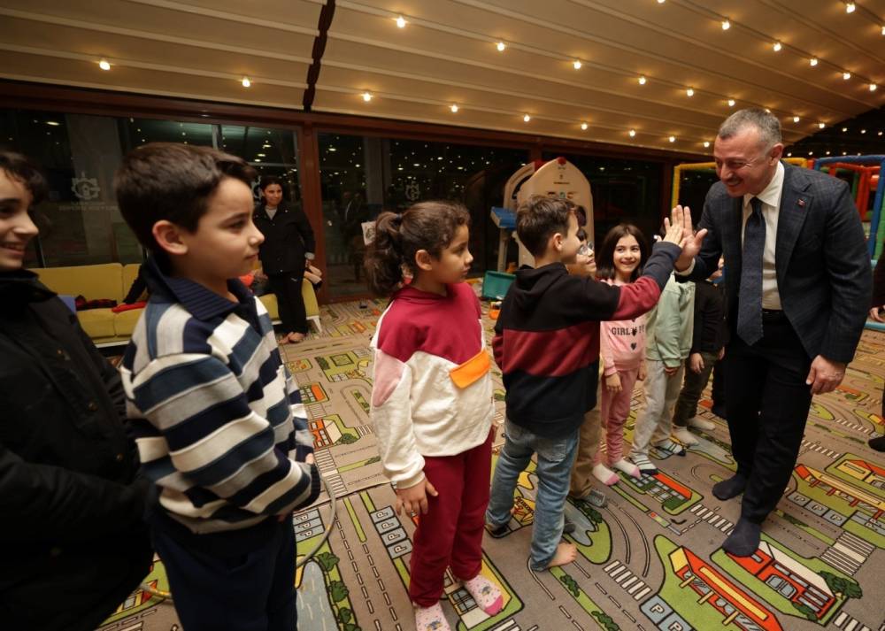 Başkan Büyükakın’dan depremzedelere: