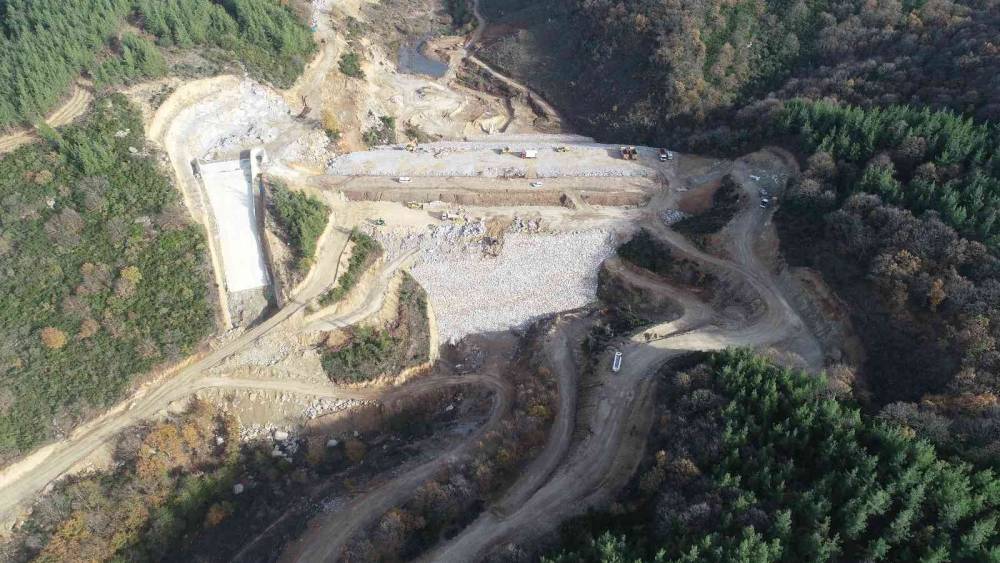 Susurluk Dereköy Barajı’nın yapımına devam ediliyor