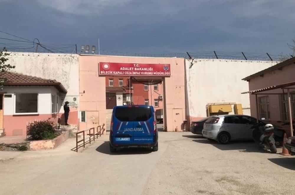Pazaryeri’nde hurda demir malzemesi çalan şahıslar suçüstü yakalandı