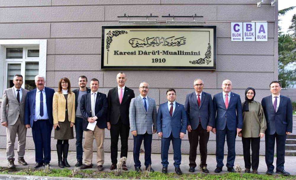 Rektör Prof. Dr. Yücel Oğurlu’dan Akademik birimlere ziyaret