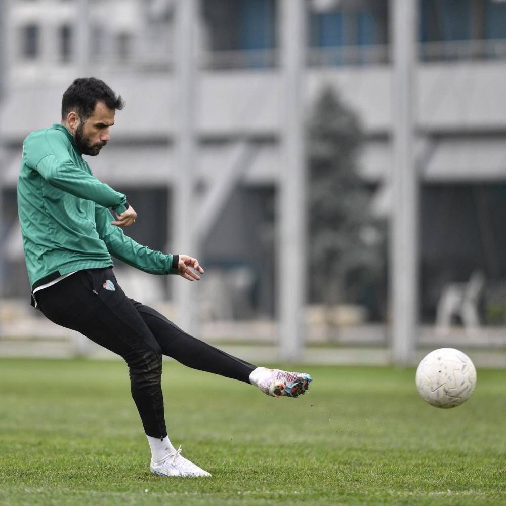Bursaspor’da Amed Sportif Faaliyetler maçının taktiği çalışıldı