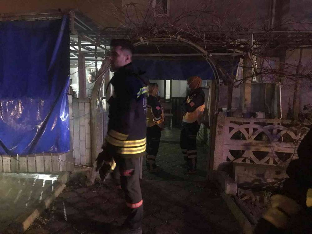 Tekirdağ’da bir kişinin sahte içki üretimi esnasında hayatını kaybettiği iddia edildi