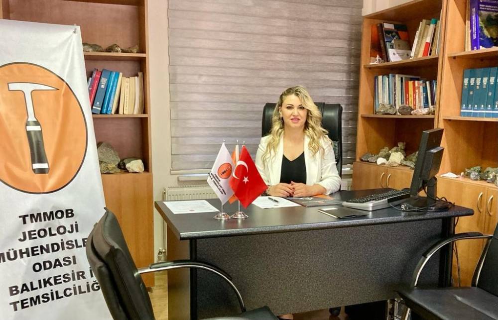 TMMOB Jeoloji Mühendisleri Odası Balıkesir İl Temsilcisi Aysun Aykan: “Zemine uygun yapılar yapılmalı”