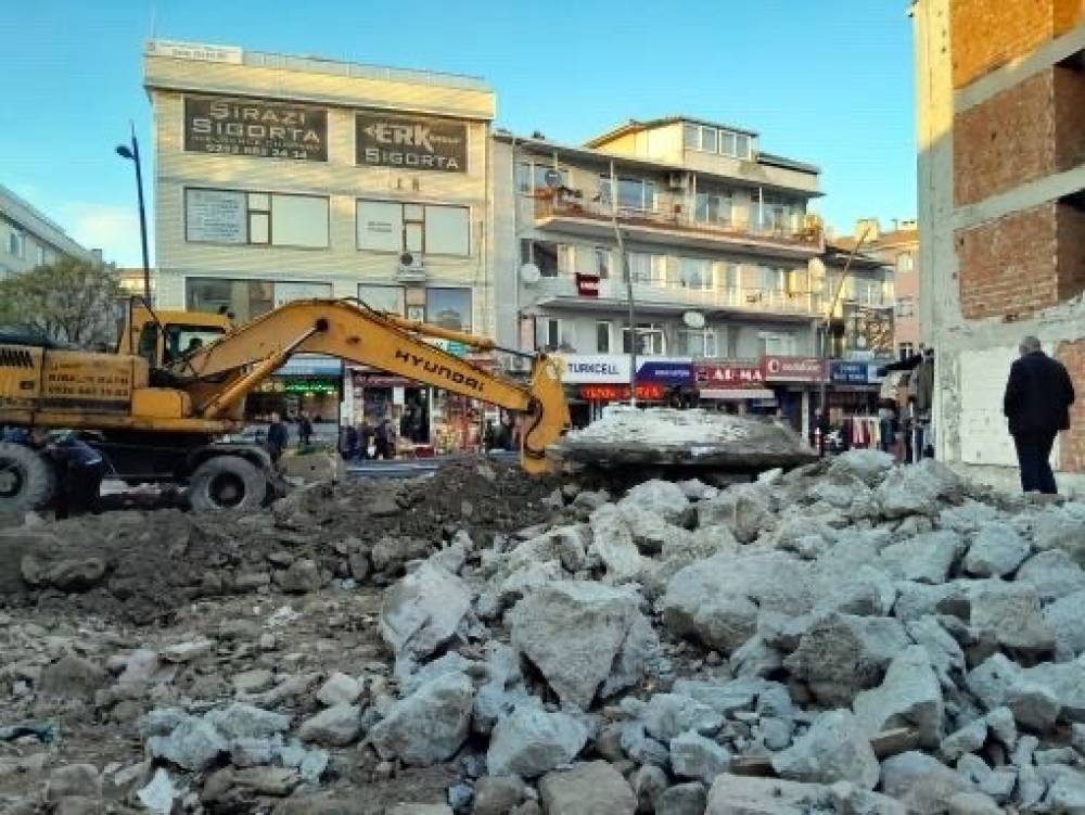 Büyükçekmece’de inşaat alanında lahit bulundu