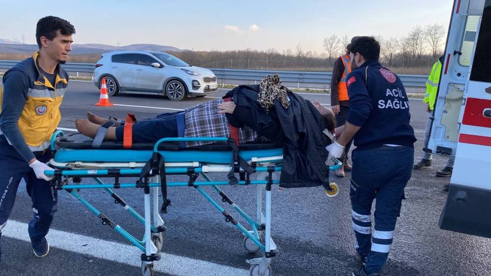 Kuzey Marmara Otoyolu’nda zincirleme kaza: 2 yaralı
