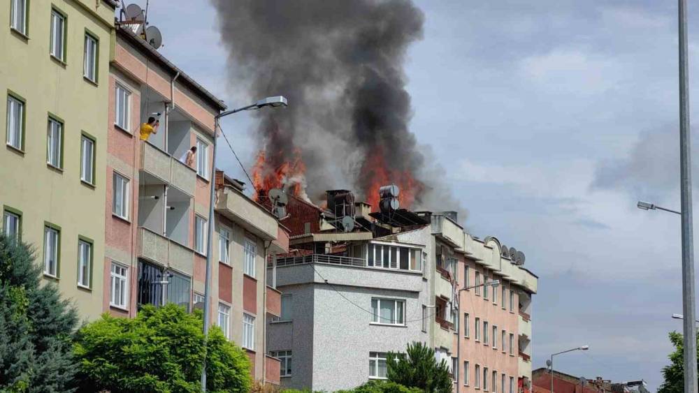 Bursa’da korkutan yangın