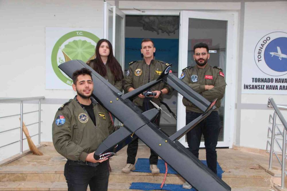 (ÖZEL) Selçuk Bayraktar’ı örnek alan gençler