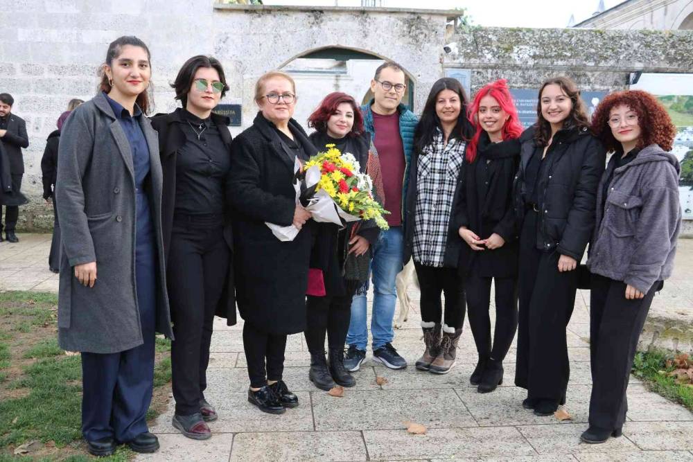 Üniversite öğrencileri Sultan II. Bayezid Külliyesi Sağlık Müzesinde konser verdi