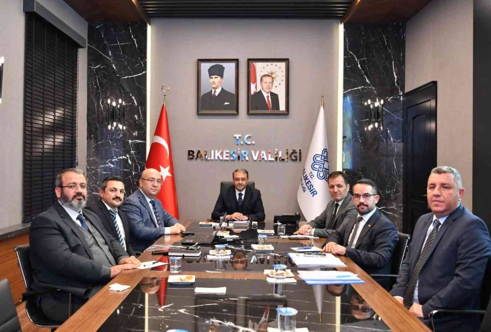Balıkesir’de sağlık yatırımları ele alındı