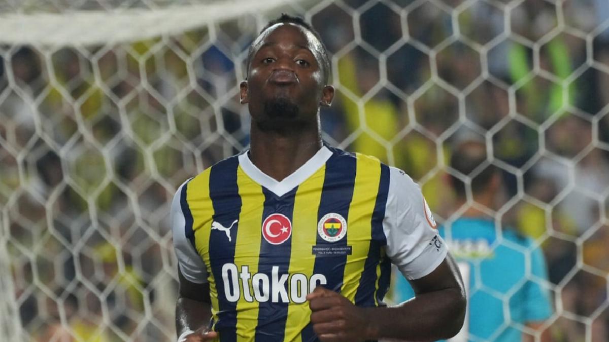 Belçika'da Michy Batshuayi'ye övgü