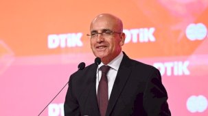 Mehmet Şimşek, Londra'da yatırımcılarla görüşecek