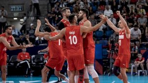 Türkiye-Sırbistan voleybol maçı ne zaman? Filenin Efeleri maç programı