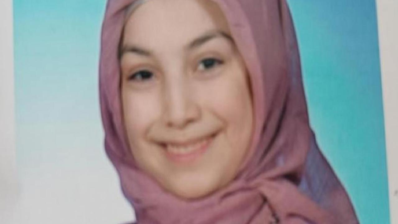 17 yaşındaki Elif, 1 aydır kayıp