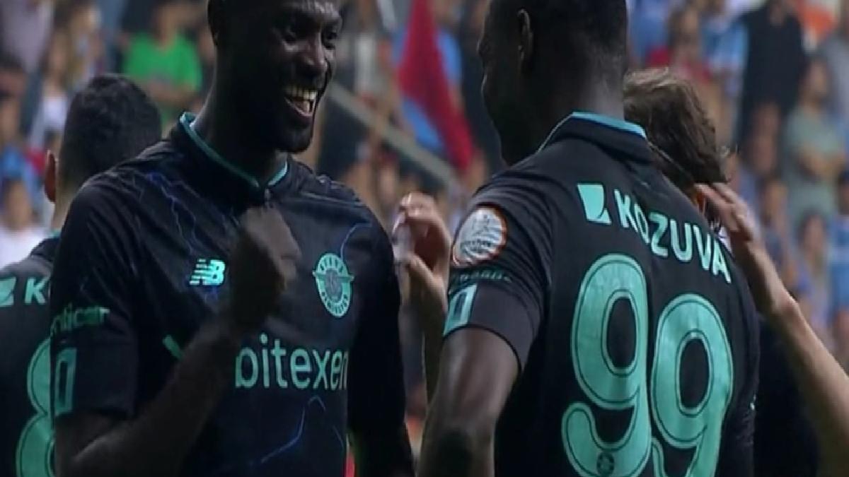 Adana Demirsporlu Niang ve Balotelli'den penaltı öncesi taş-kağıt-makas