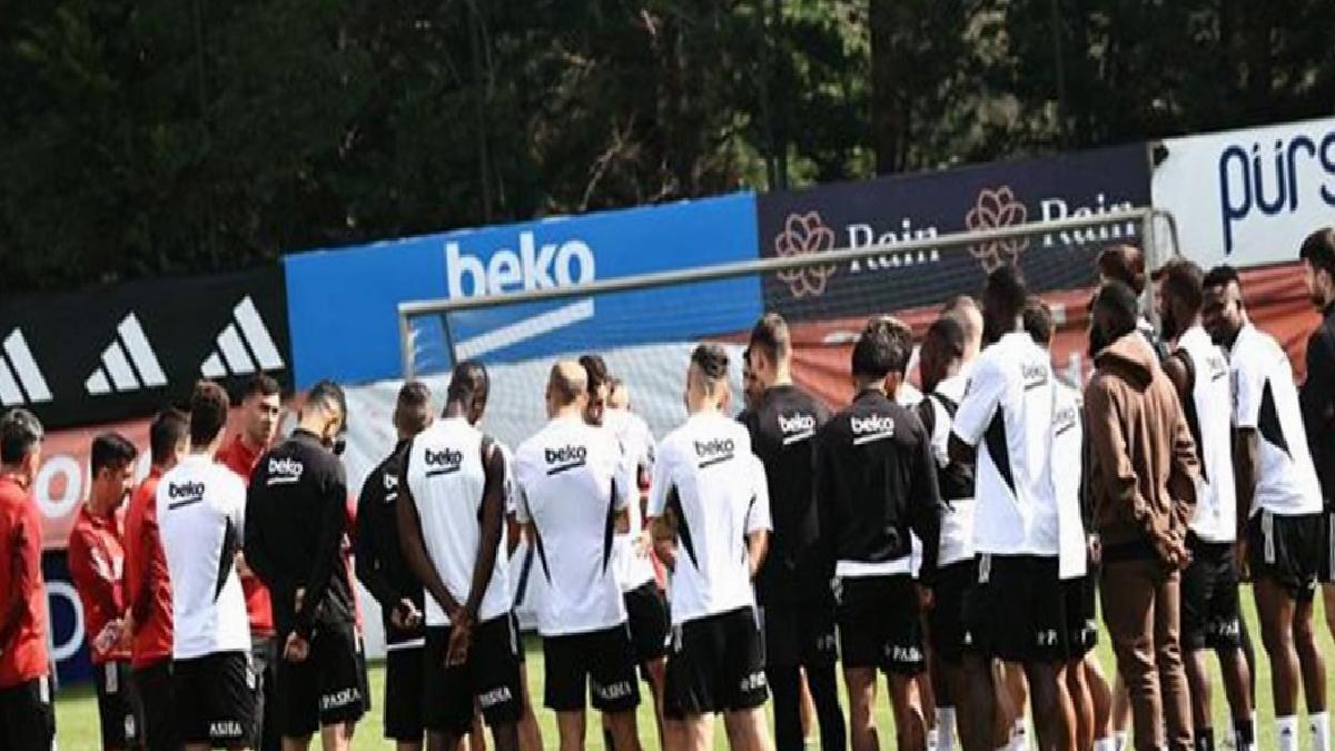 Beşiktaş'ta Burak Yılmaz resmen göreve başladı