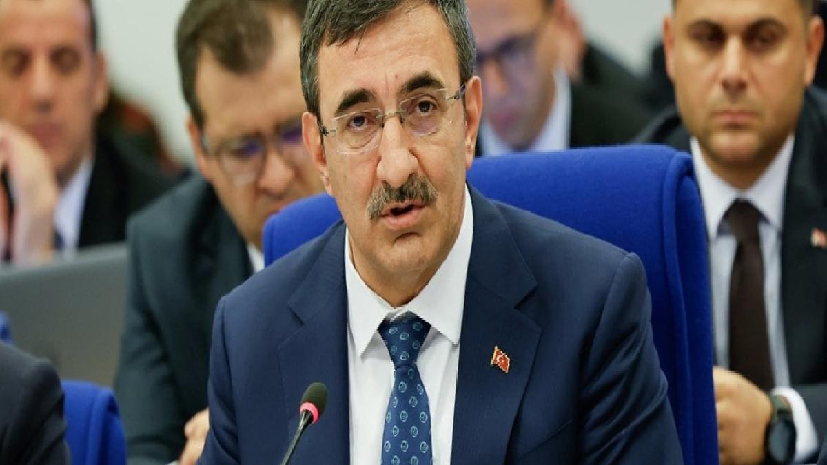 Cevdet Yılmaz: Bütçede yatırım kaynağını 1,5 trilyon liraya yükseltiyoruz