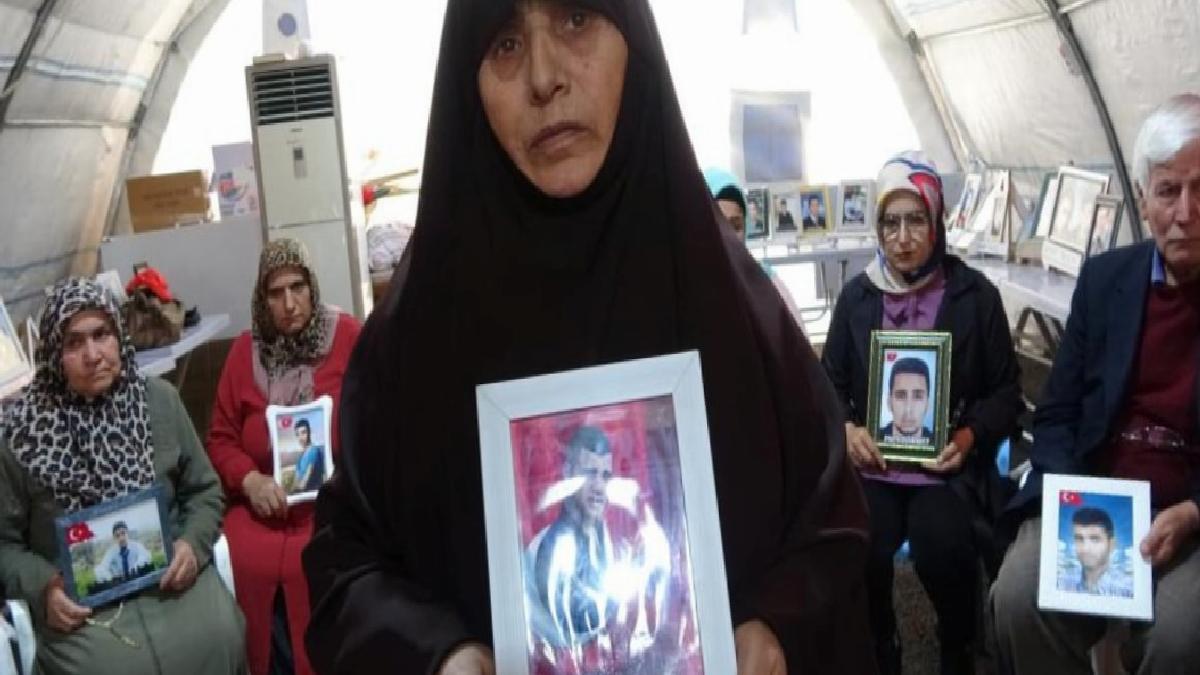 Diyarbakır Anneleri'nin bekleyişi sürüyor