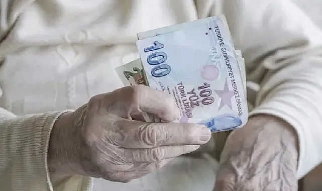 Emekliye 5 bin TL ikramiye detayları belli oldu