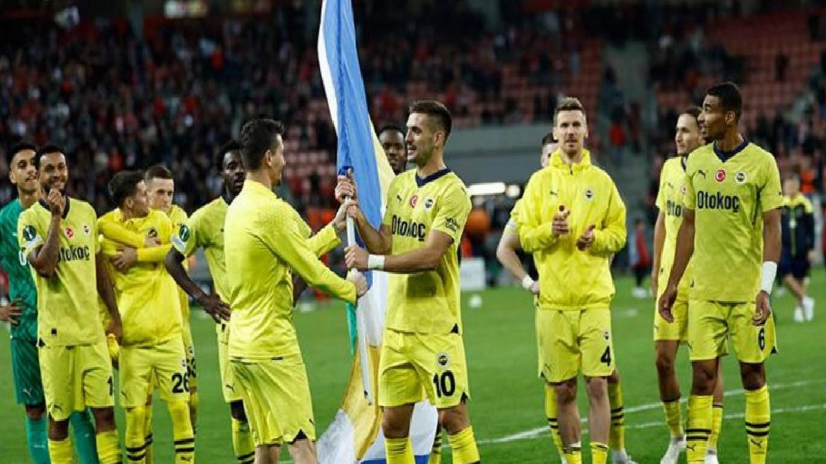 Fenerbahçe'de Jaydon Oosterwolde dikkatleri çekiyor