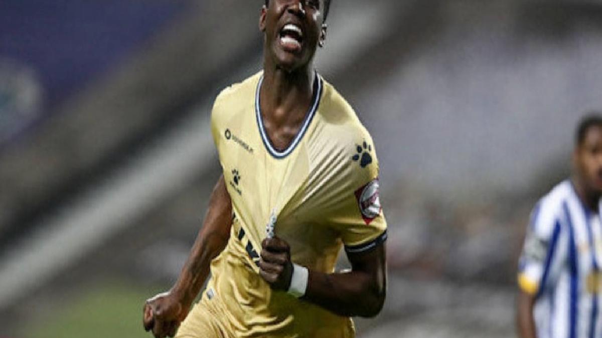 Fenerbahçe'den stoper atağı! Ekvadorlu savunmacı gündemde