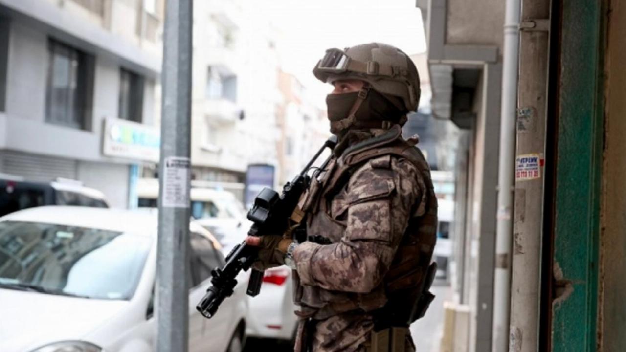 FETÖ'cülere göz açtırılmıyor KPSS çalışma konutunda kalan 2 şüpheliye gözaltı kararı