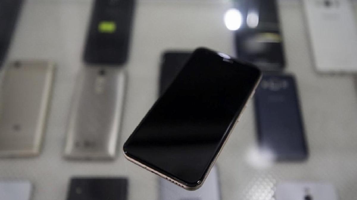 Gençlere cihaz desteği telefon satışlarını artıracak