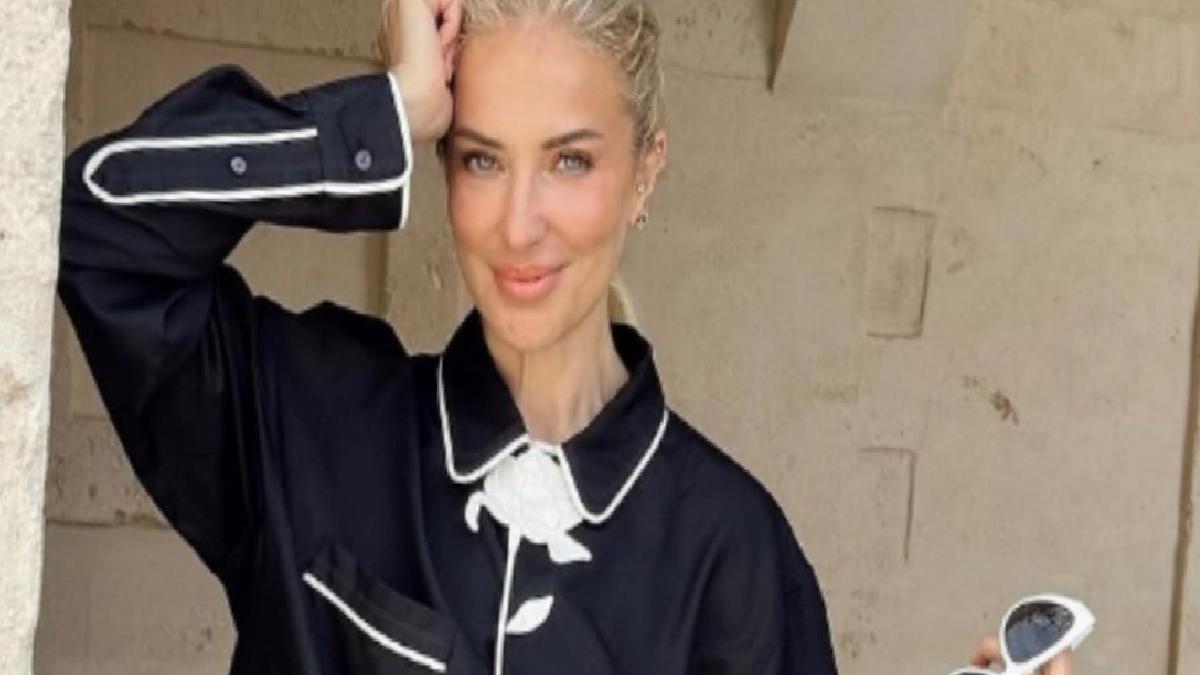 İsrailli oyuncunun paylaşımını beğenen Burcu Esmersoy'dan açıklama geldi