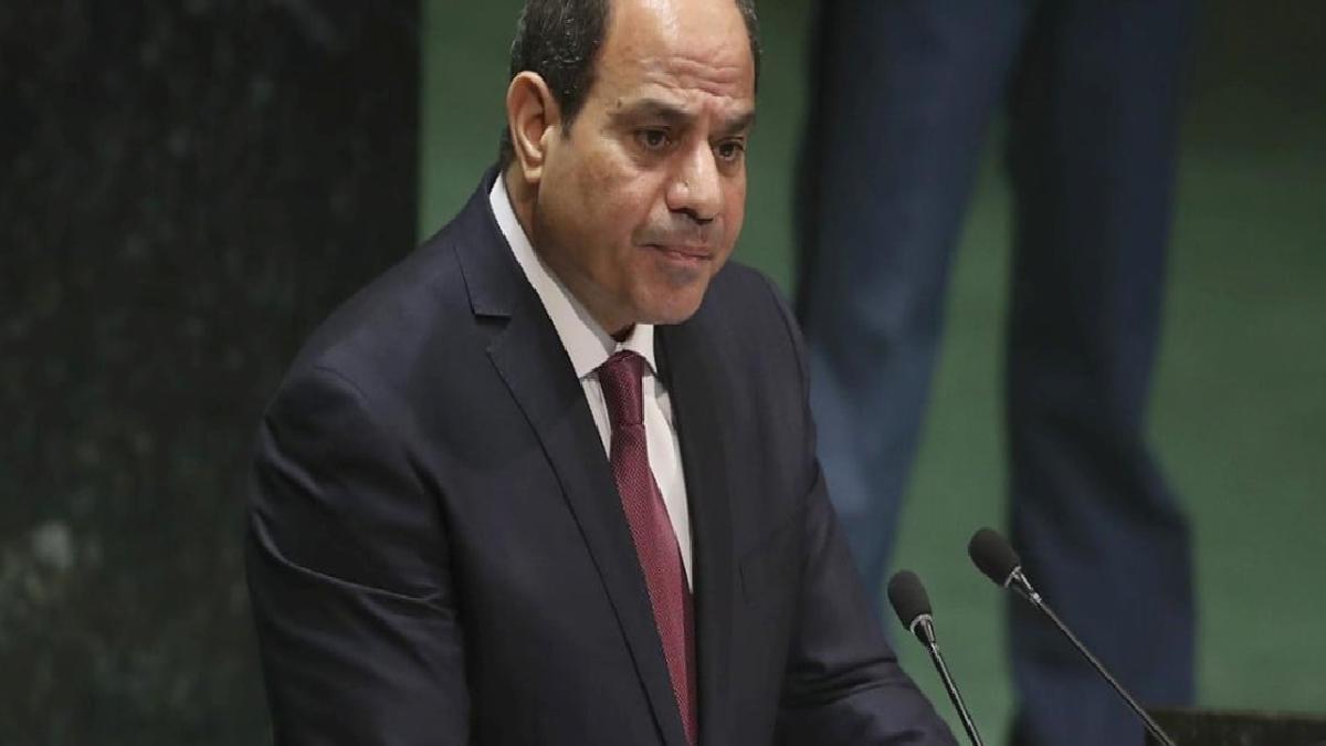 Mısır Cumhurbaşkanı Sisi cumhurbaşkanlığı seçimlerinde yeniden aday