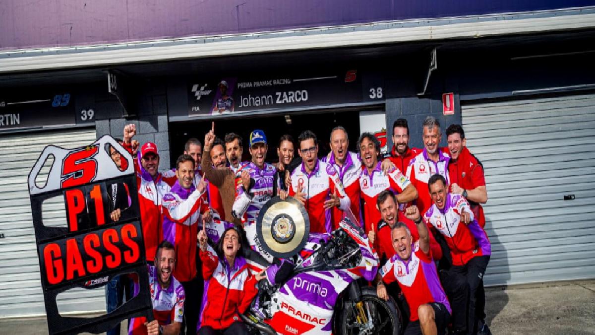 MotoGP Avustralya Grand Prix'sini Johann Zarco kazandı