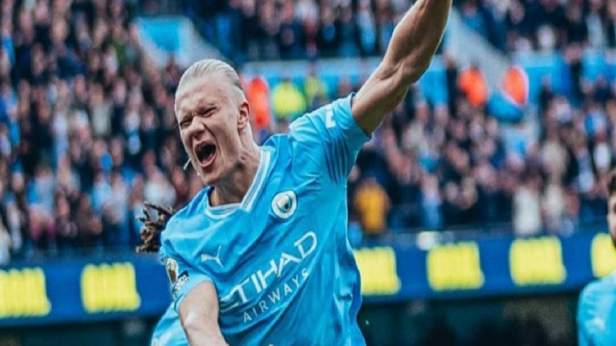 Premier Lig'de Manchester City, Brighton'ı 2-1 mağlup etti