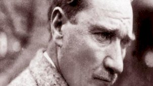 1923'te kurulan Türkiye Cumhuriyeti'nin ilk kabinesi...