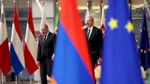 Aliyev ve Paşinyan'ın 5 Ekim'de Granada'da görüşmesi planlanıyor