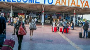 Antalya'ya gelen turist sayısı 14,5 milyonu aştı