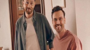 Aras Bulut İynemli'ye yeni filmi öncesi darbe: Ağabeyi uyuşturucudan gözaltına alındı