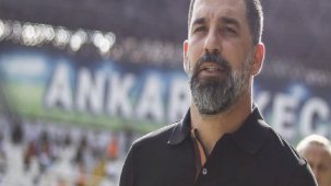 Arda Turan'ın oğlu Galatasaray altyapısına katıldı