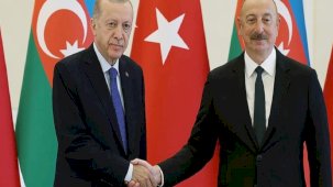 Azerbaycan Cumhurbaşkanı İlham Aliyev'den Cumhurbaşkanı Erdoğan'a tebrik