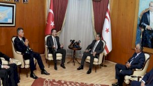 Bakan Tekin’den KKTC ziyareti