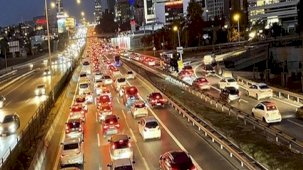 İstanbul trafiği durma noktasında!