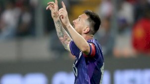 Lionel Messi rekorla doymuyor! Luis Suarez'i geride bıraktı