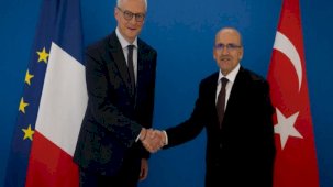 Mehmet Şimşek: Katılımcılarla görüşmelerimiz Körfez ülkeleri ile devam edecek