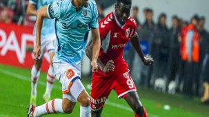 Samsunspor - Başakşehir maçında gol sesi çıkmadı