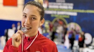 Sporcu Buket Kaya, son yolculuğuna uğurlandı