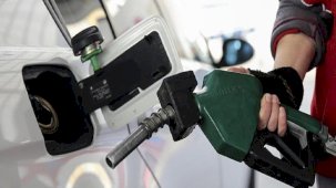 Sürücülere müjde! Akaryakıtta tabela değişiyor: Motorine indirim bekleniyor