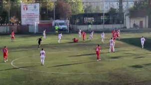 Türk futbolunda garip olay: Hakem bitirdiği maçı yeniden başlattı; skor değişti