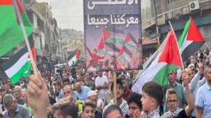 Ürdünlüler, Gazze'ye destek gösterisi düzenledi