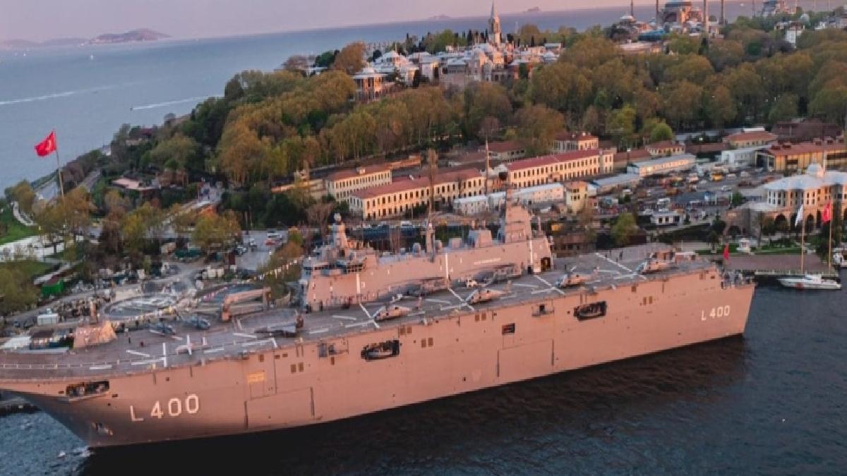TCG Anadolu, Cumhuriyetin 100'üncü yılı kapsamında vatandaşla buluşuyor
