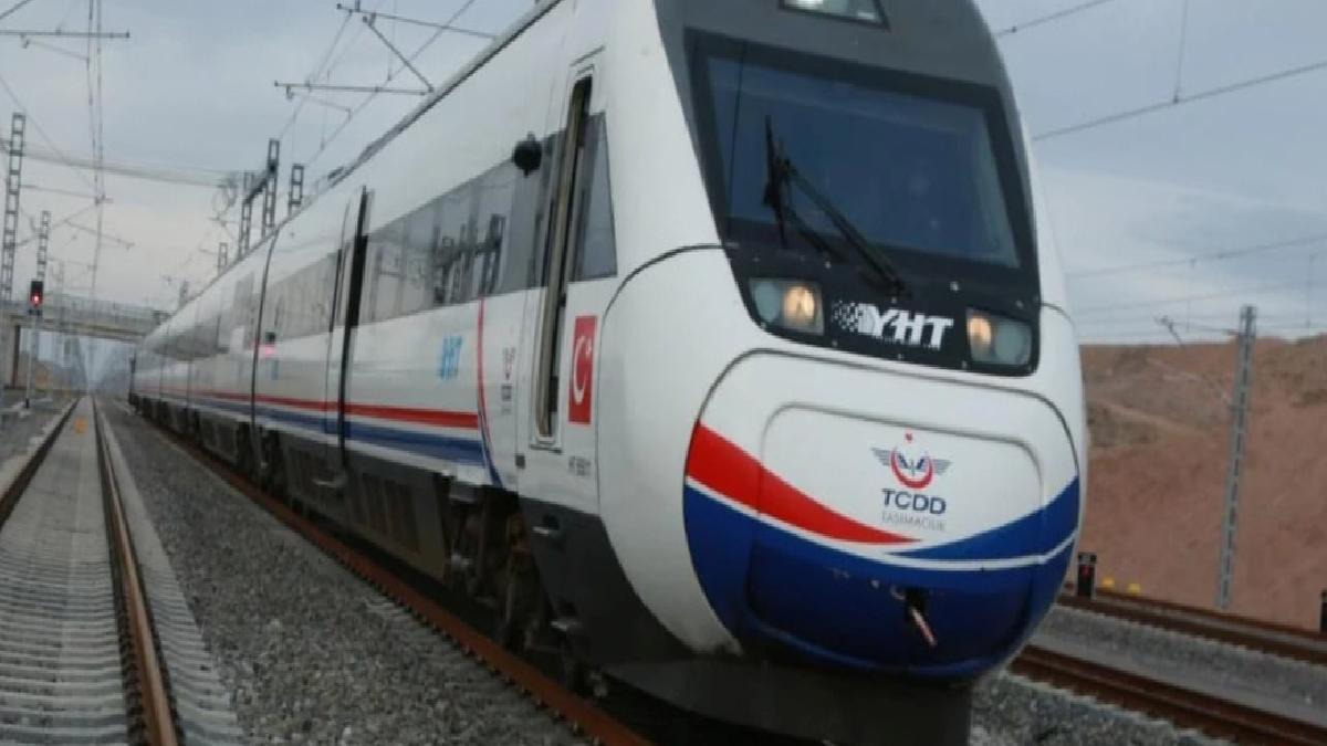 Türkiye hızlı tren ağlarıyla örülüyor: Cumhuriyet'in 100'ncü yılında hummalı çalışmalar