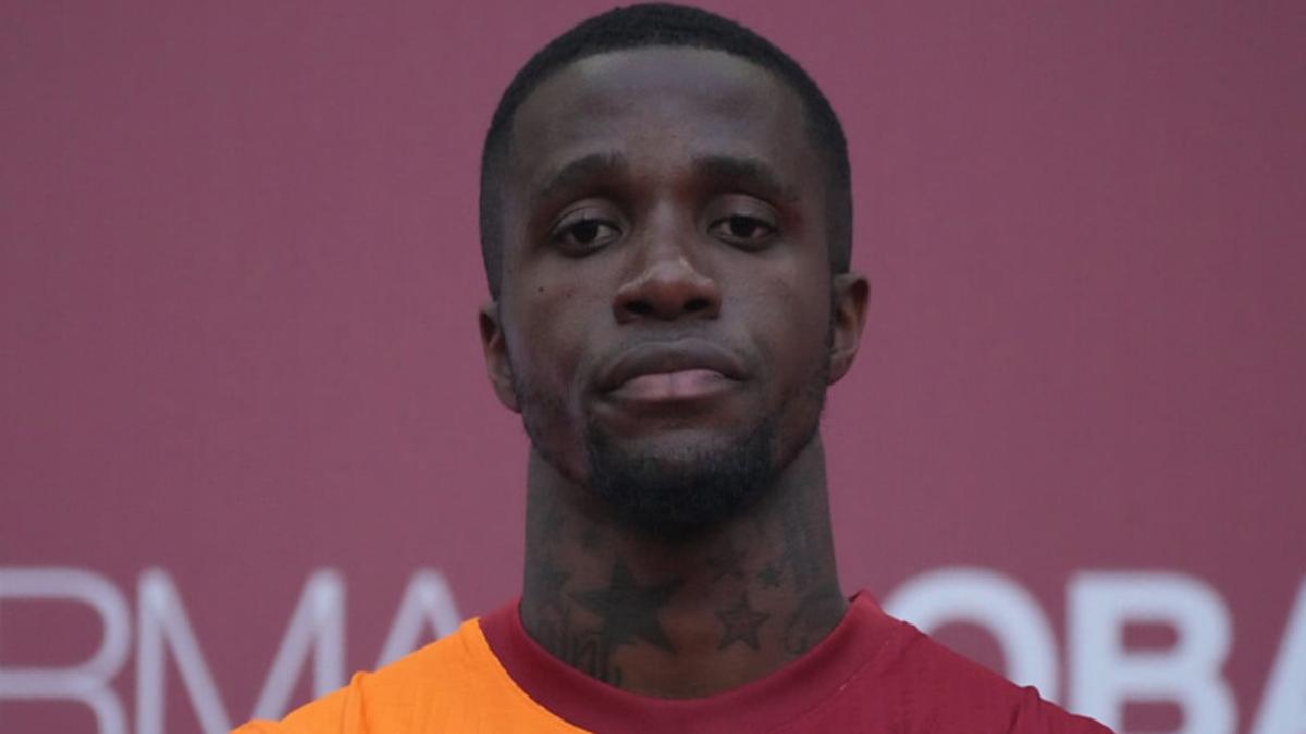 Wilfried Zaha, Bayern'e bileniyor