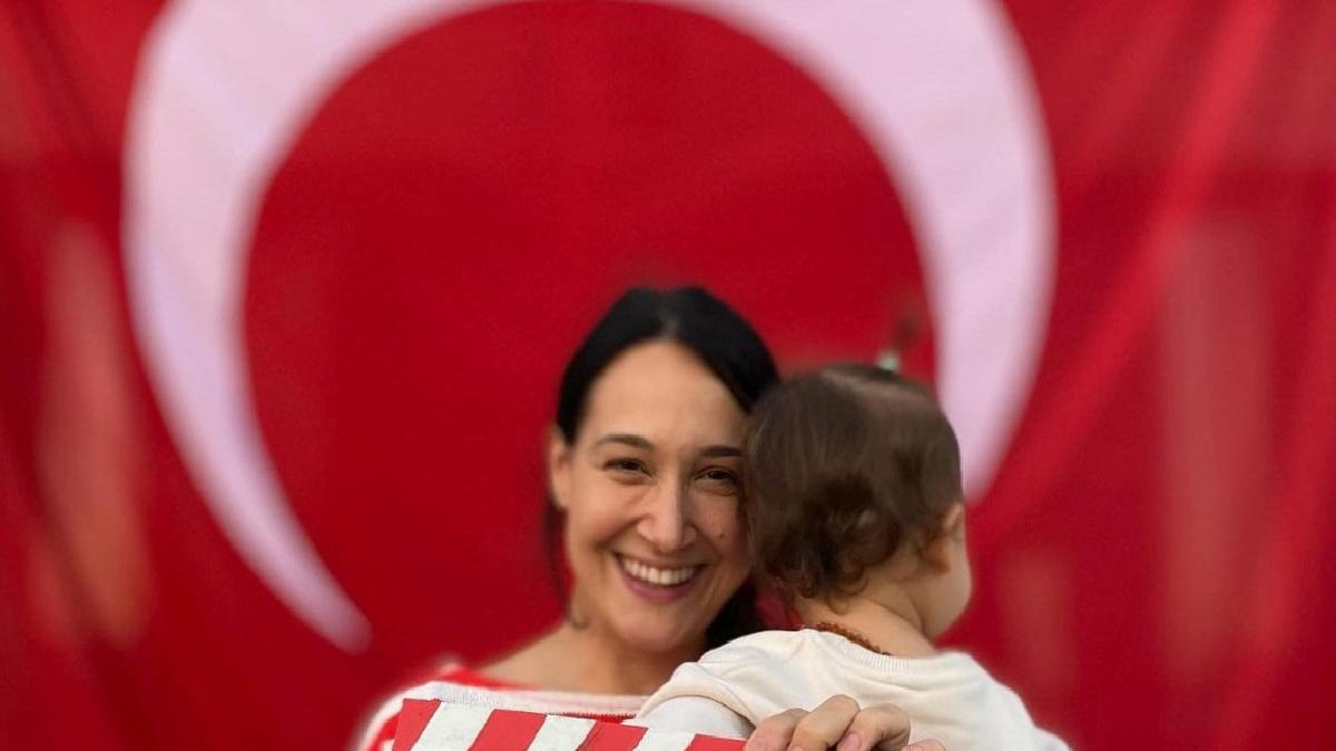 Barış Arduç'la evli olan Gupse Özay kızları Jan Asya'yı anlattı: